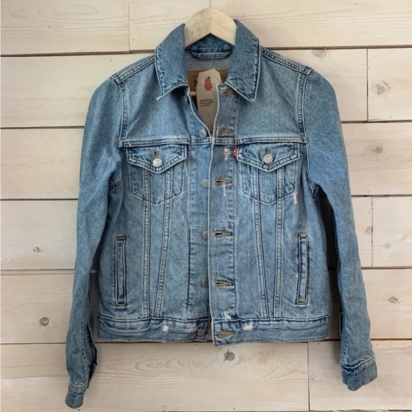 NWT Levi's Women's Original Denim Trucker Jacket SZ XS Light Wash - Picture 1 of 8